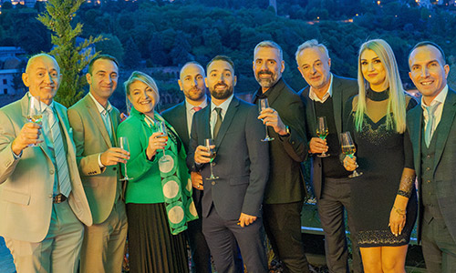 Photo d'équipe au séminaire 2025 Recherche Appartement ou Maison