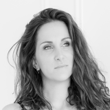 Caroline Flores, Conseillère en immobilier neuf