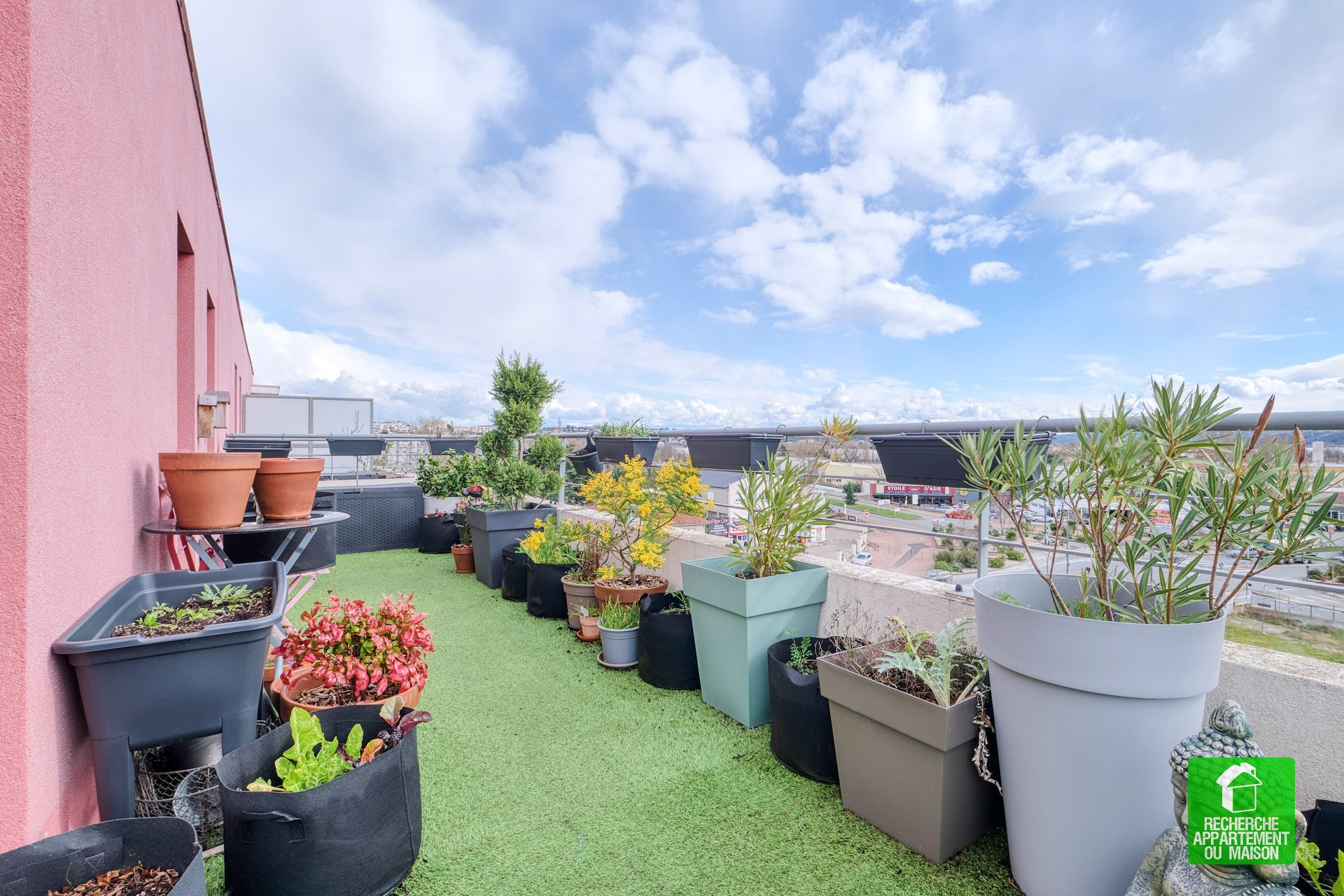 Photo du bien immobilier ancien T3 DERNIER ETAGE – TERRASSE – PARKING