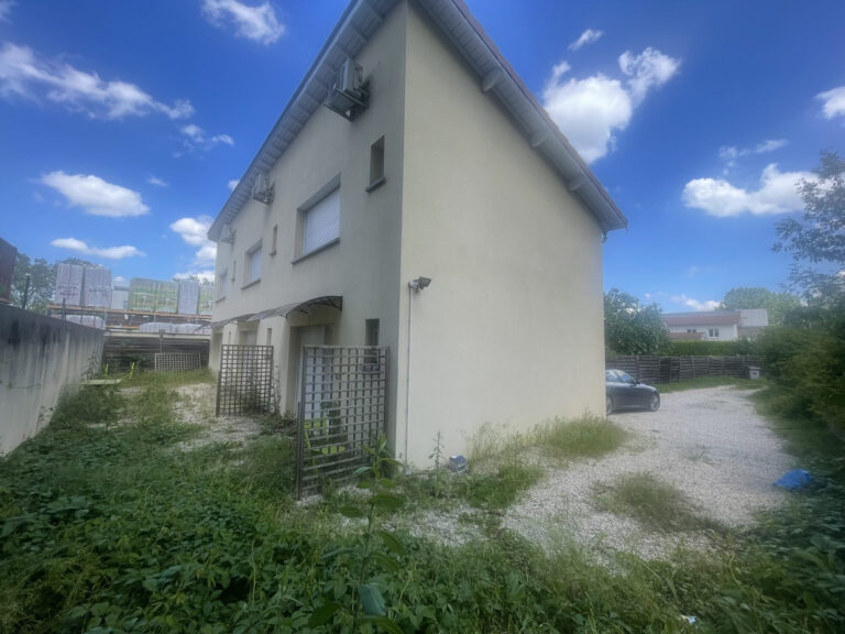 Photo du bien immobilier ancien En exclusivité local commercial