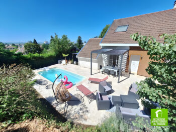 MAISON 5 CHAMBRES AU CALME PISCINE GARAGE