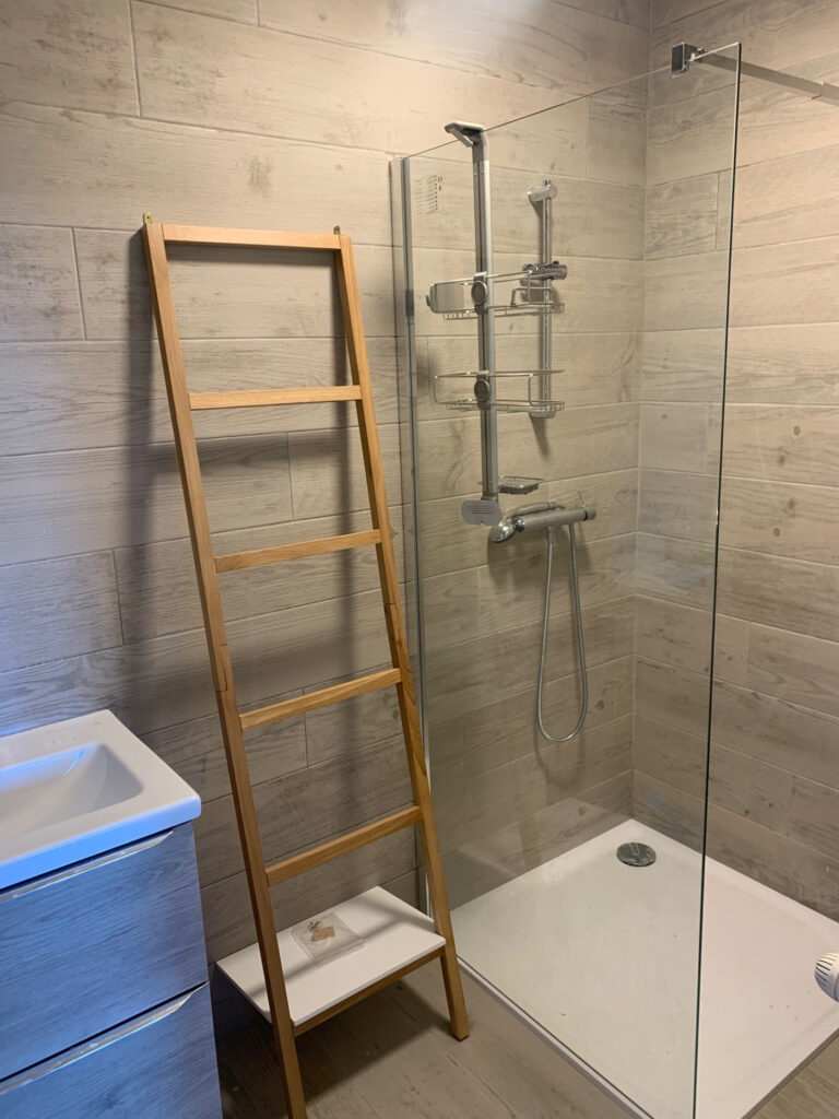 Photo du bien immobilier ancien BRON T5 4 chambres T5 de 98,7 M2 entièrement rénové ascenseur