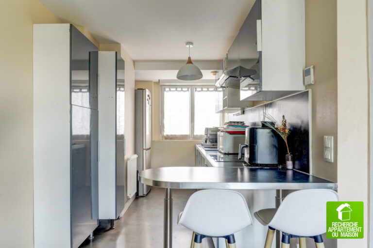 Photo du bien immobilier ancien T4 73 m2 – Mermoz Pinel