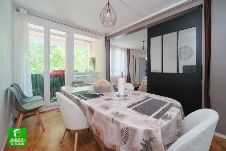 Photo du bien immobilier ancien GIVORS CENTRE – T4 – 3 CHAMBRES – GARAGE