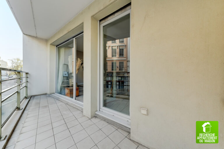 Photo du bien immobilier ancien T2 BALCON CAVE ET PARKING