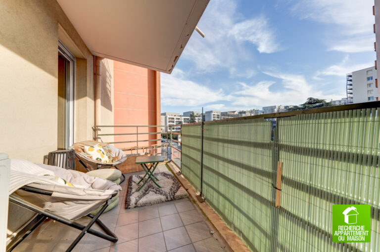 Photo du bien immobilier ancien T2 (possible T3) BALCON