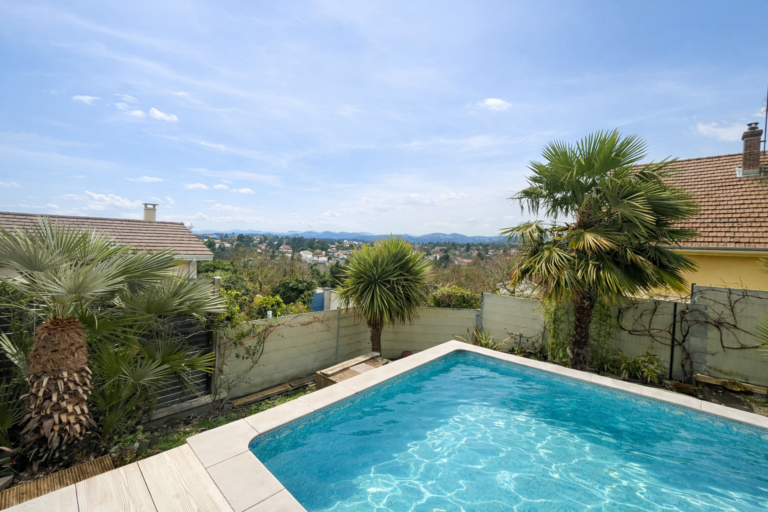Photo du bien immobilier ancien Maison récente au coeur de St Genis