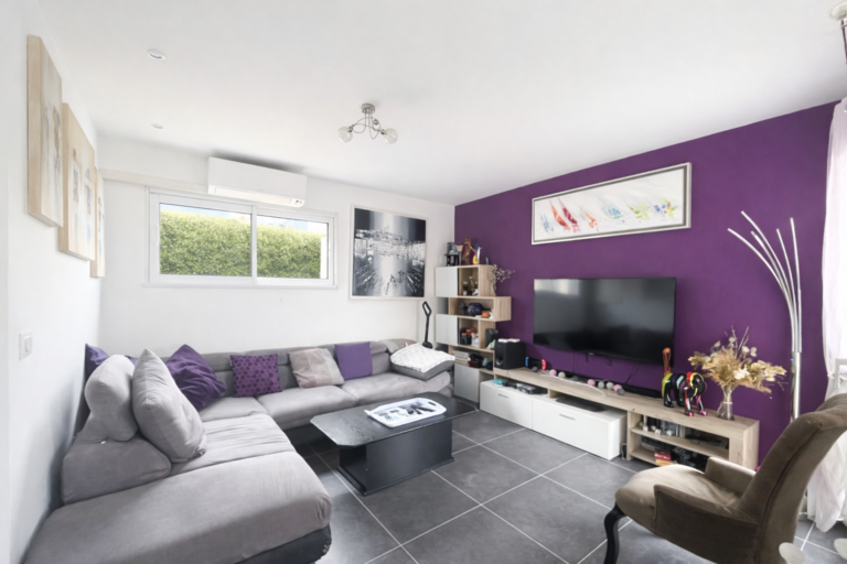 Photo du bien immobilier ancien Maison récente au coeur de St Genis