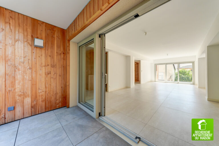Photo du bien immobilier ancien MAGNIFIQUE T6 – CHARPENNES / LYON 6