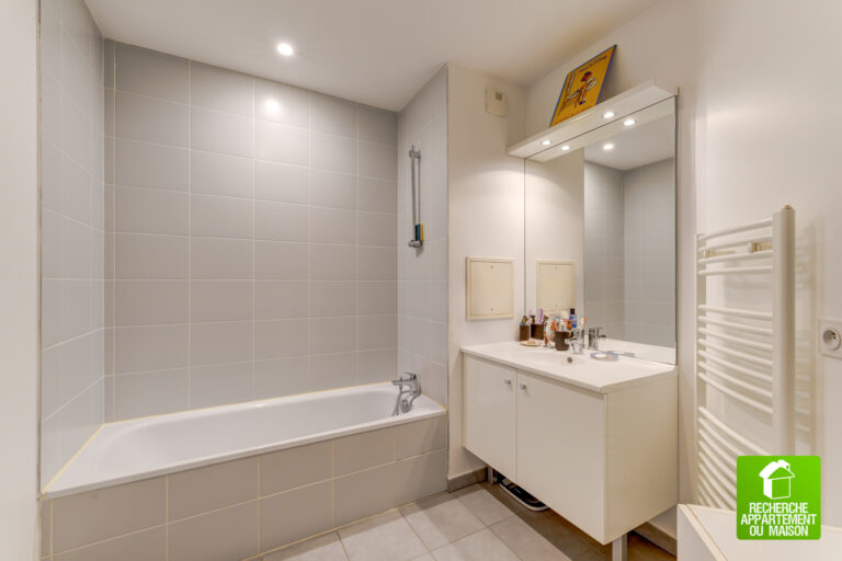 Photo du bien immobilier ancien T3 récent – SAINT-PRIEST CENTRE – 69 m2.
