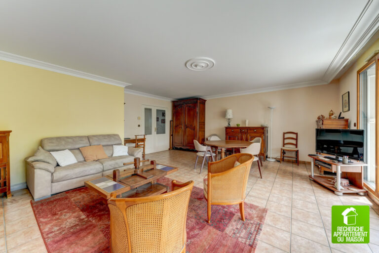 Photo du bien immobilier ancien T5 – Gratte-Ciel – Résidence de standing – Climatisation