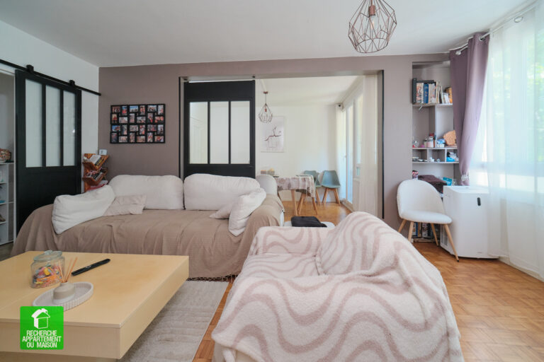Photo du bien immobilier ancien GIVORS CENTRE – T4 – 3 CHAMBRES – GARAGE