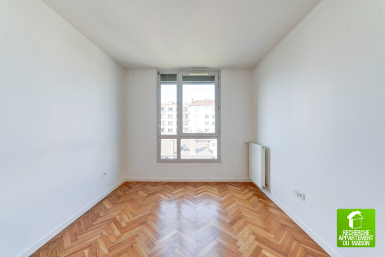 Photo du bien immobilier ancien Grand T2 lumineux de 58 m2 au pied du Parc Blandan (Lyon 7ᵉ)