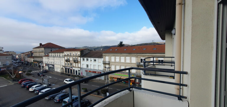 Photo du bien immobilier ancien Magnifique T3 de 70m2 en parfait état au pied des commerces