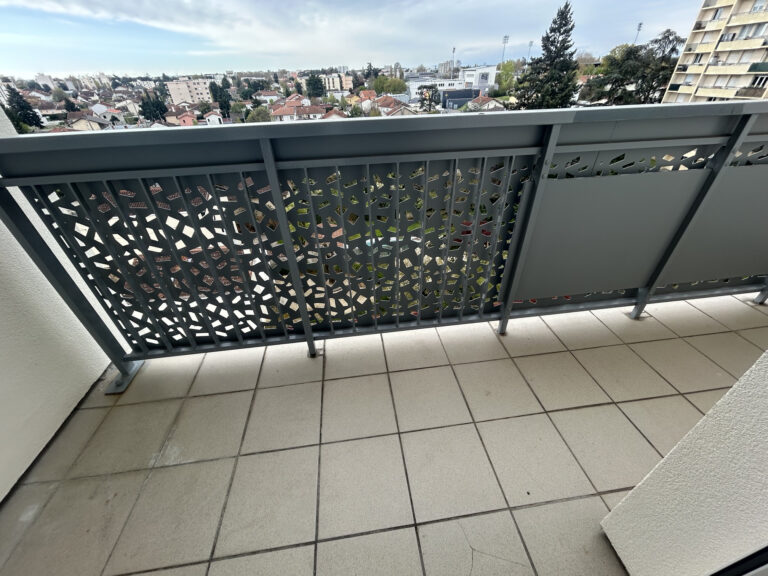 Photo du bien immobilier ancien BRON EXCLUSIVITé RAM T3