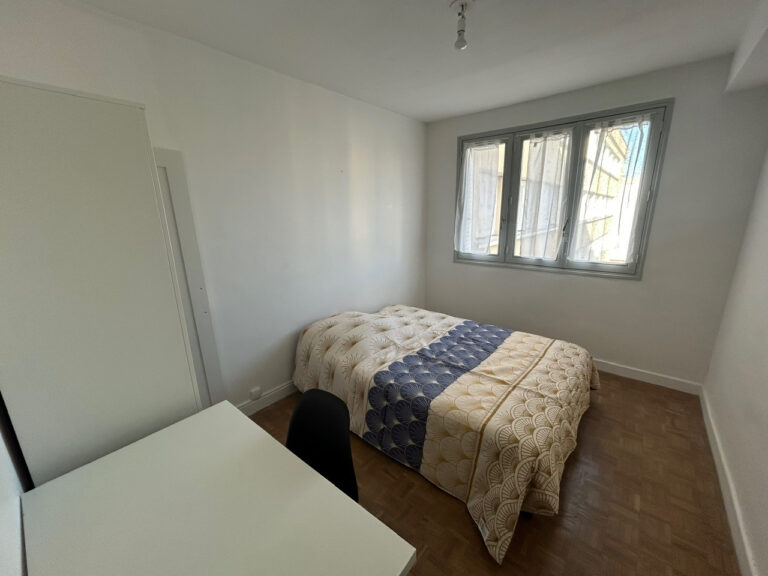 Photo du bien immobilier ancien BRON T5 Constellation SPECIAL COLOC 11% DE RENTABILITé