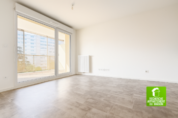 T2 RÉCENT – BALCON + GARAGE - bien à BRON