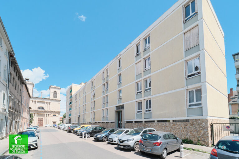 Photo du bien immobilier ancien GIVORS CENTRE – T4 – 3 CHAMBRES – GARAGE