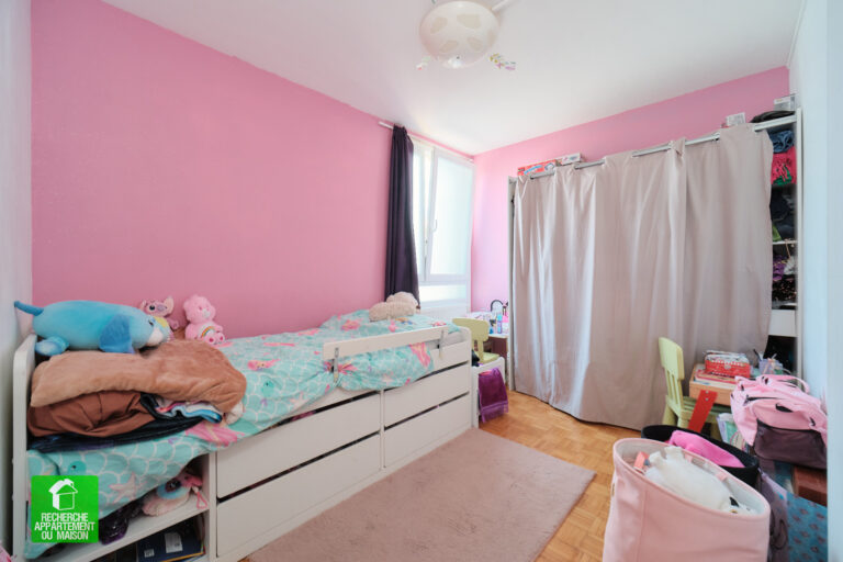 Photo du bien immobilier ancien GIVORS CENTRE – T4 – 3 CHAMBRES – GARAGE