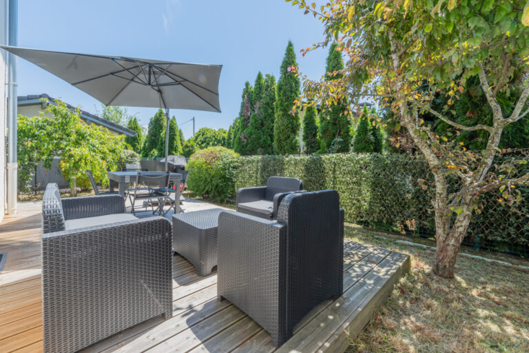 Photo du bien immobilier ancien rez de jardin au calme