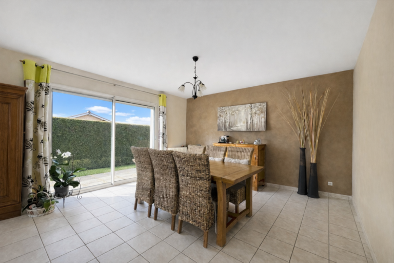 Photo du bien immobilier ancien MAISON FAMILIALE 180m2 hab sur GREZIEU LA VARENNE limite CRAPONNE