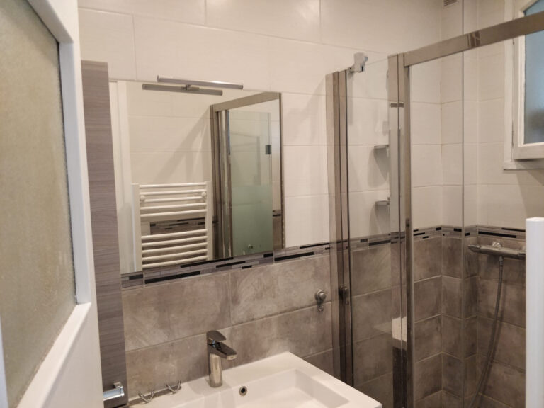 Photo du bien immobilier ancien bron CENTRE VILLE  une chambre en colocation 500 M UNIVERSITE LYON2 dispo de suite