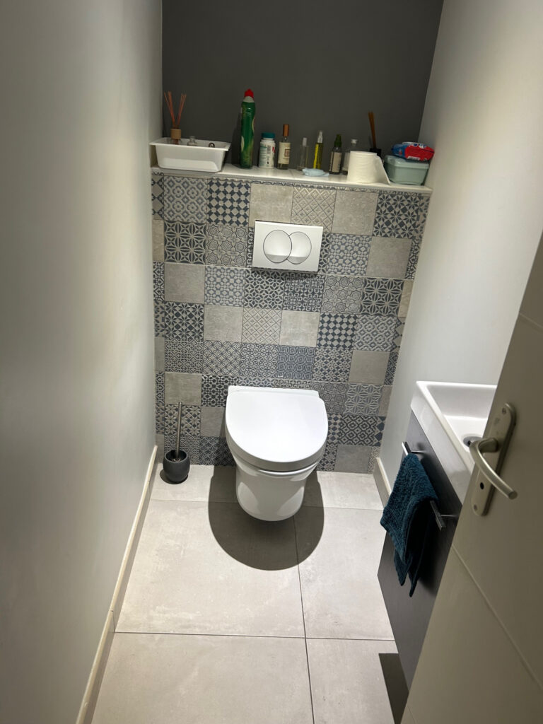 Photo du bien immobilier ancien Exclusivité T5 de 123M2 EN  REZ  DE JARDIN Charbonnieres  LES BAINS