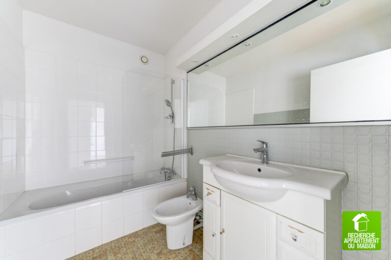 Photo du bien immobilier ancien T3/T4 REPUBLIQUE