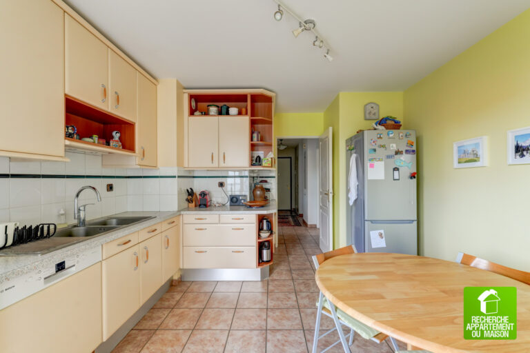 Photo du bien immobilier ancien T5 – Gratte-Ciel – Résidence de standing – Climatisation