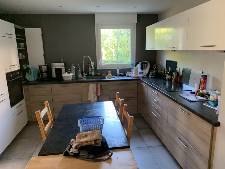 Photo du bien immobilier ancien Exclusivité T5 de 123M2 EN  REZ  DE JARDIN Charbonnieres  LES BAINS