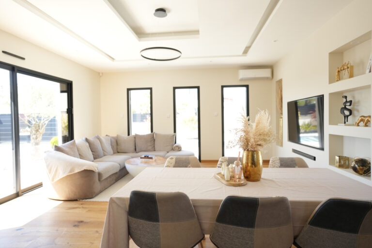 Photo du bien immobilier ancien Maison contemporaine haut de gamme   Résidence privée et sécurisée