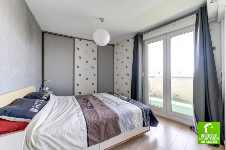 Photo du bien immobilier ancien LYON 7 – DERNIER ÉTAGE – DUPLEX T4 110m2 – LOGGIA & TERRASSE