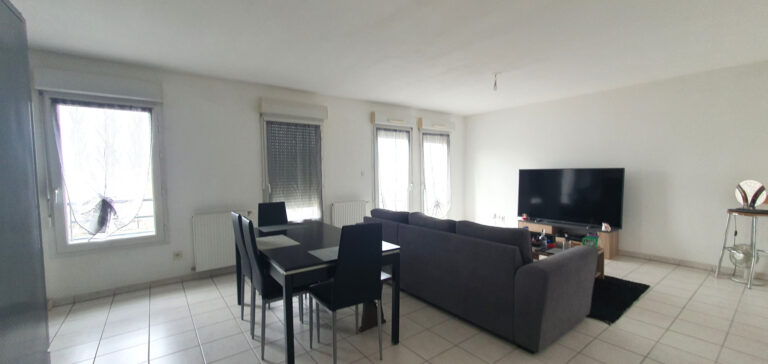 Photo du bien immobilier ancien Magnifique T3 de 70m2 en parfait état au pied des commerces