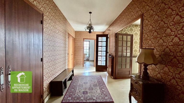 Photo du bien immobilier ancien Maison Trept 6 pièce(s)