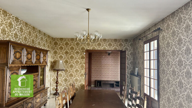 Photo du bien immobilier ancien Maison Trept 6 pièce(s)