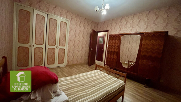 Photo du bien immobilier ancien Maison Trept 6 pièce(s)