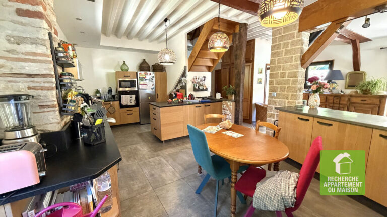 Photo du bien immobilier ancien Magnifique maison 9 pièces 255m2 avec piscine