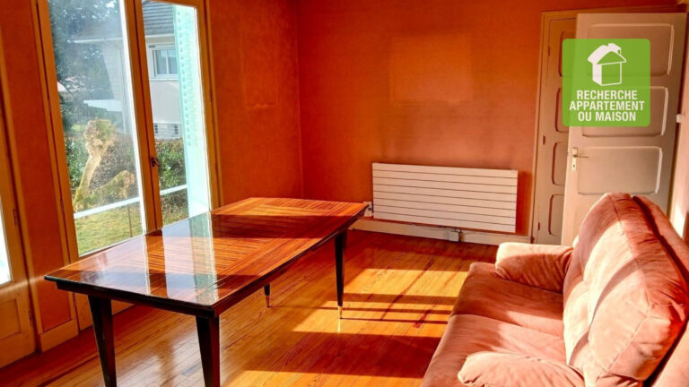 Photo du bien immobilier ancien Maison Cessieu au coeur du village