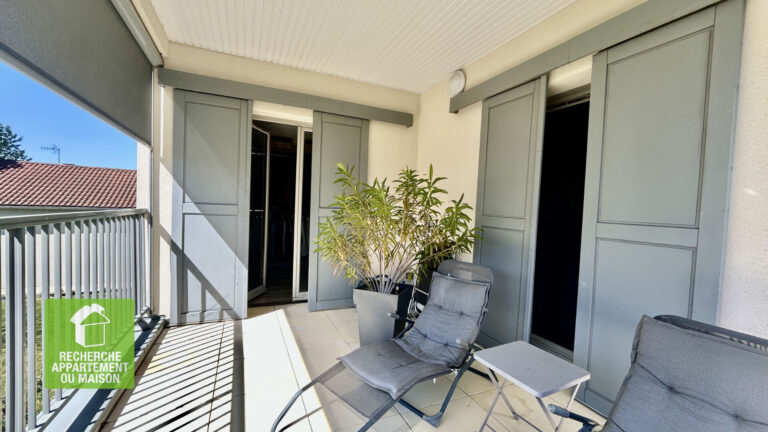 Photo du bien immobilier ancien Appartement 4 pièce(s) Crémieu