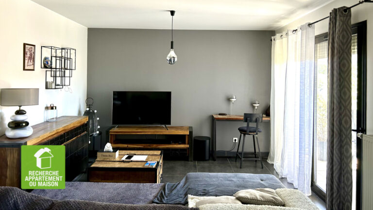 Photo du bien immobilier ancien Appartement 4 pièce(s) Crémieu