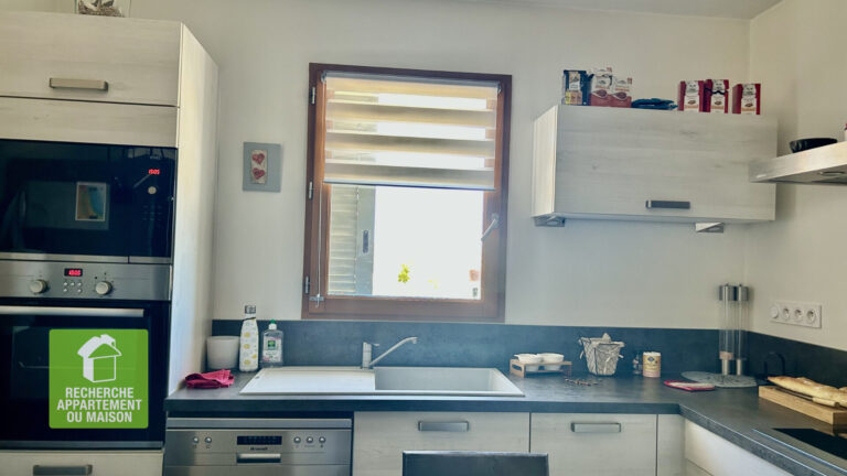 Photo du bien immobilier ancien Appartement 4 pièce(s) Crémieu