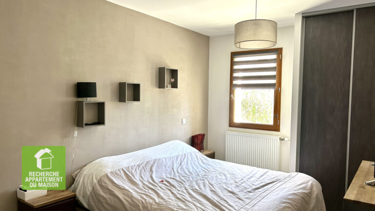 Photo du bien immobilier ancien Appartement 4 pièce(s) Crémieu