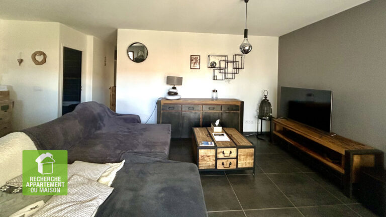 Photo du bien immobilier ancien Appartement 4 pièce(s) Crémieu