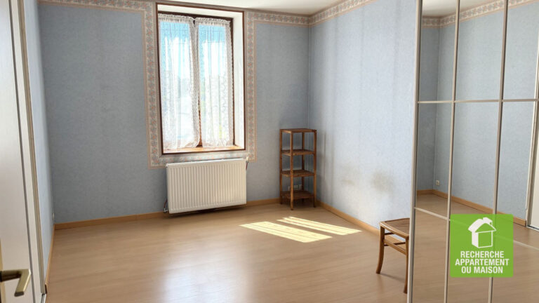 Photo du bien immobilier ancien Maison Pont de Cheruy 8 pièce(s) 245 m2