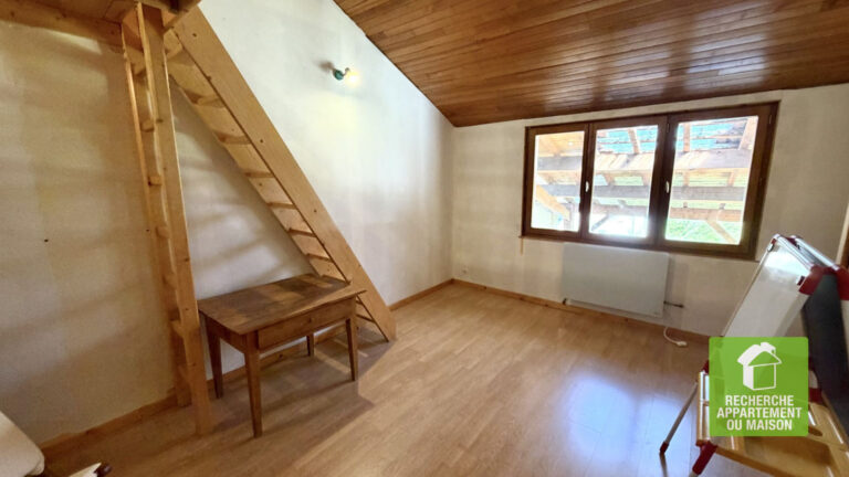 Photo du bien immobilier ancien Maison Pont de Cheruy 8 pièce(s) 245 m2