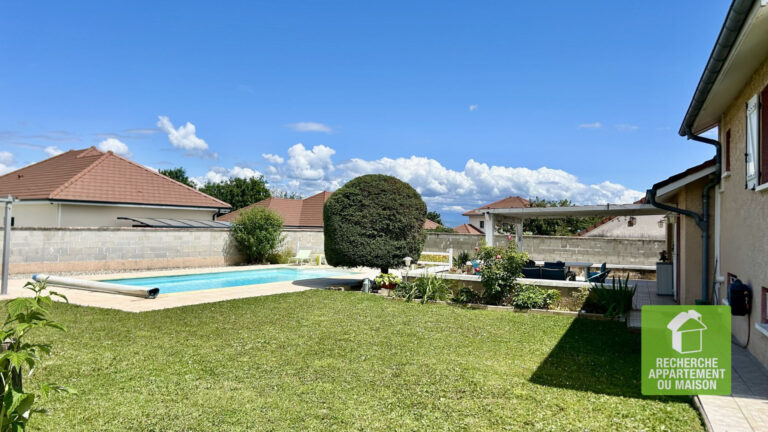 Photo du bien immobilier ancien Magnifique villa 6 pièces avec piscine