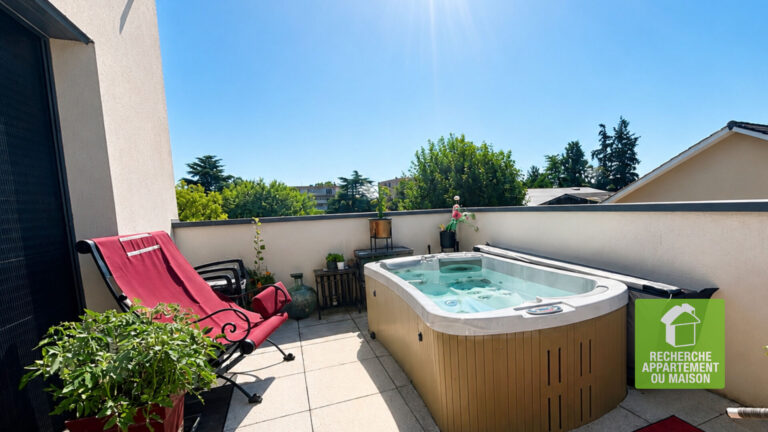 Photo du bien immobilier ancien Appartement T4 Haut de Gamme avec Terrasse, Jacuzzi, Double Garage et Cave  à vendre à Tignieu-Jameyzieu