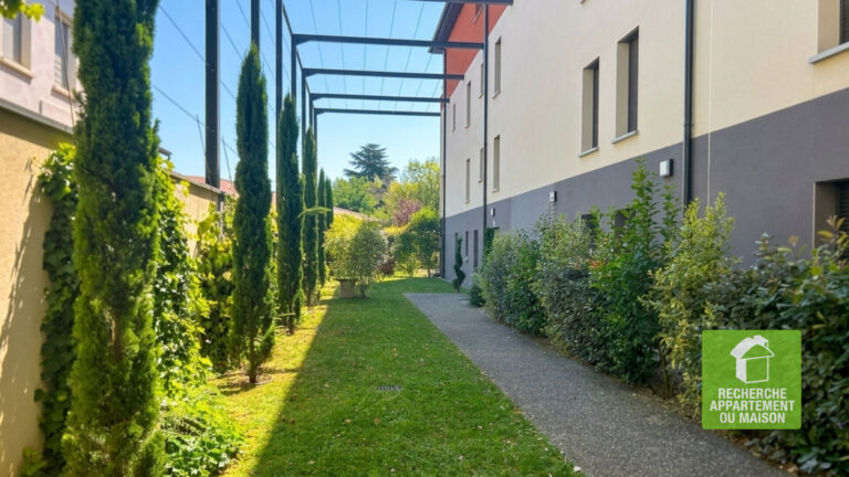 Photo du bien immobilier ancien Appartement T4 Haut de Gamme avec Terrasse, Jacuzzi, Double Garage et Cave  à vendre à Tignieu-Jameyzieu
