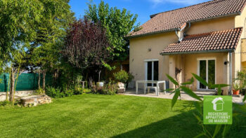Maison 115m2 sur 1000m2 de terrain avec piscine - bien à Soleymieu