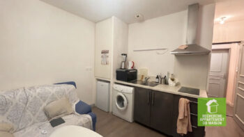 T2 28M2 PLEIN CENTRE DE CREMIEU - bien à Soleymieu